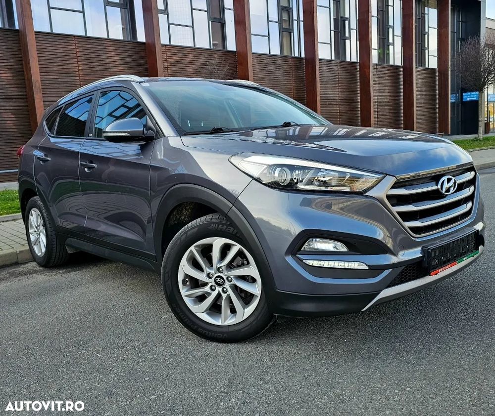 Hyundai Tucson blue 1.7 CRDi 2WD DCT Premium - 15