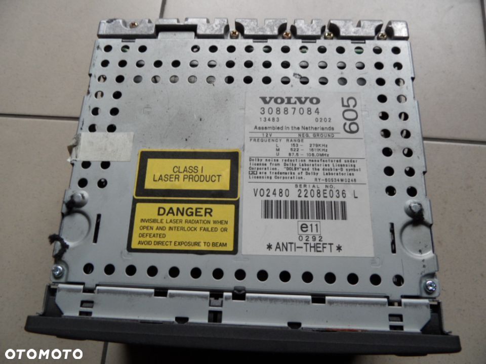 RADIO VOLVO V40 30887084 - 3