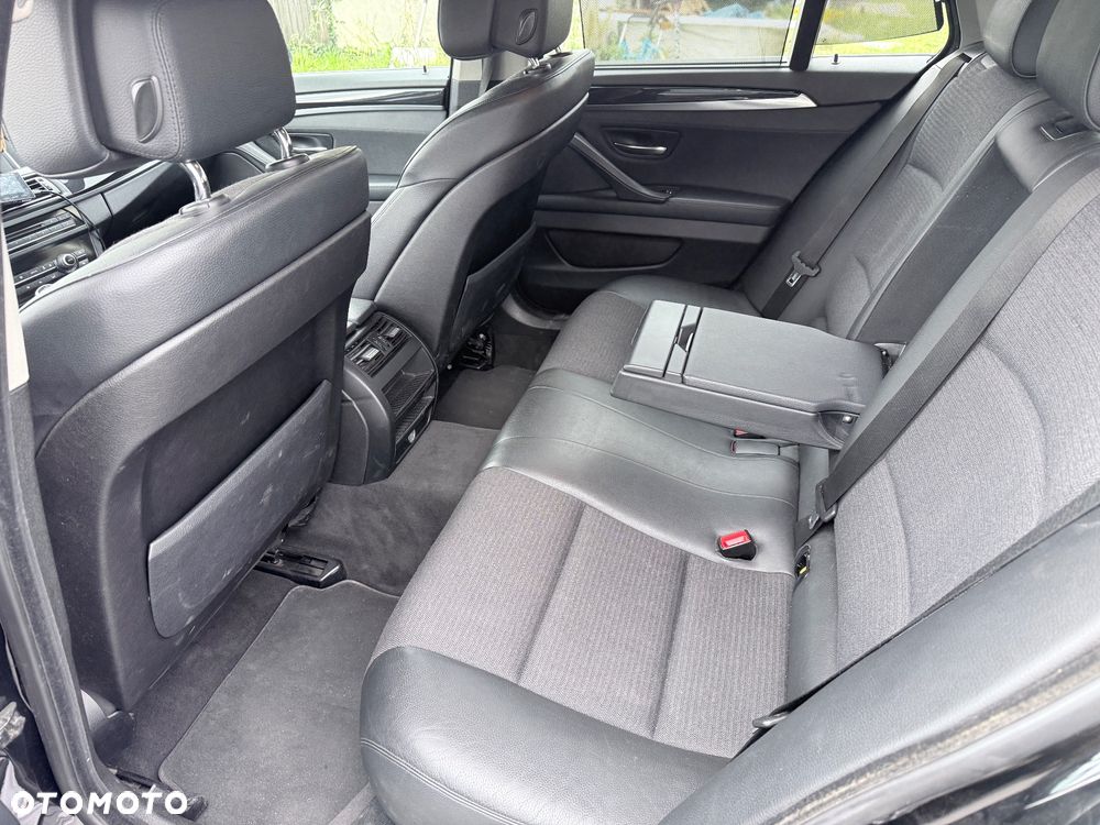 BMW Seria 5 520d - 6
