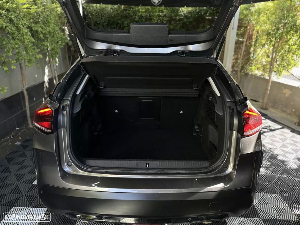 Citroën C4 PureTech 130 Stop&Start EAT8 SHINE - 6