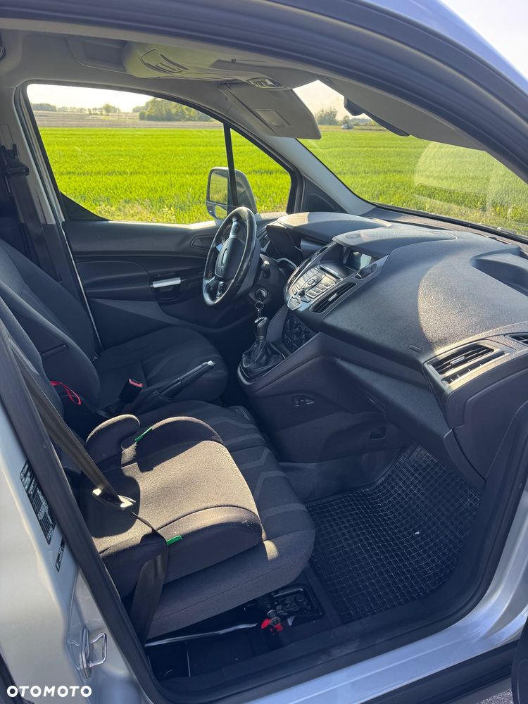 Ford Transit connect - 9