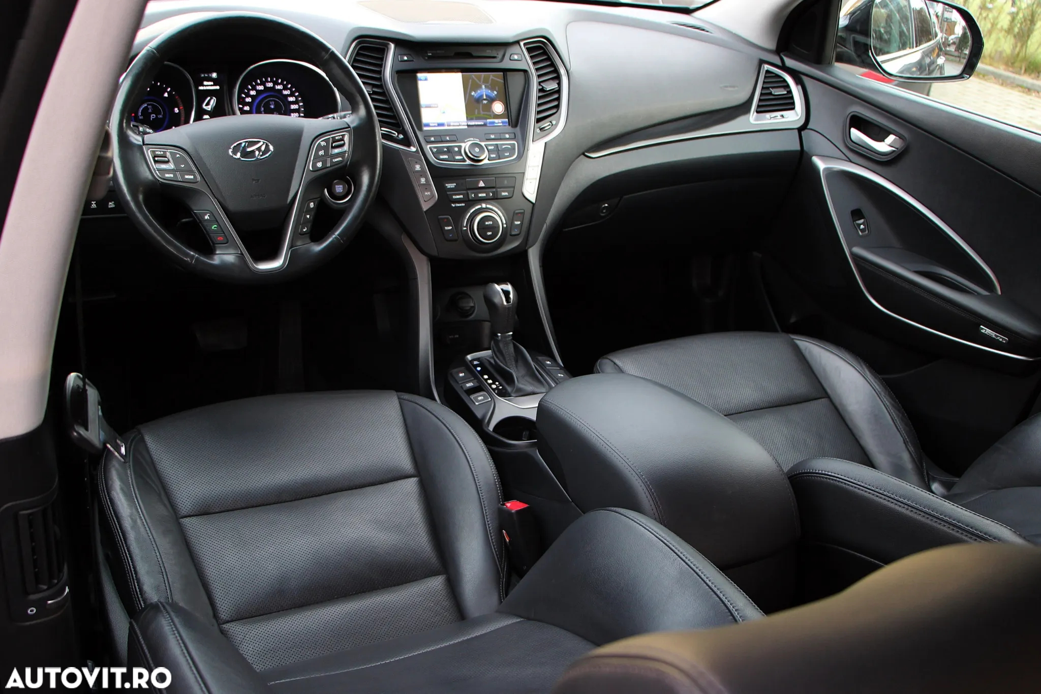 Hyundai Santa Fe 2.2 CRDi 4WD Automatik Premium - 6