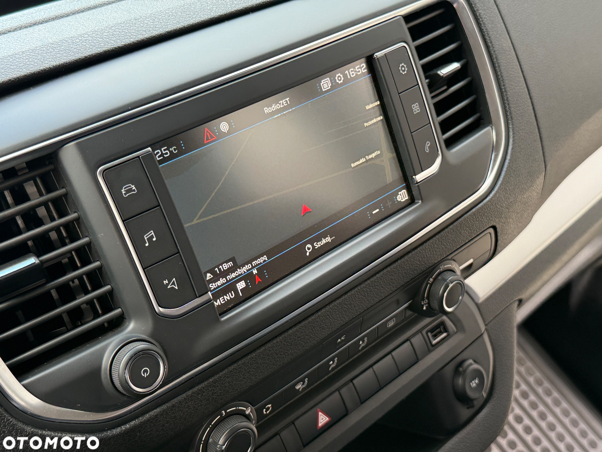 Peugeot Traveller 2.0 BlueHDi Standard Active - 14