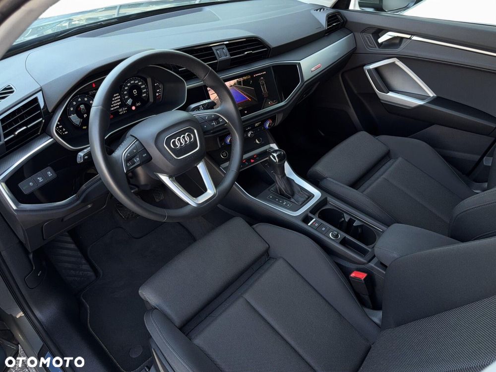 Audi Q3 - 10