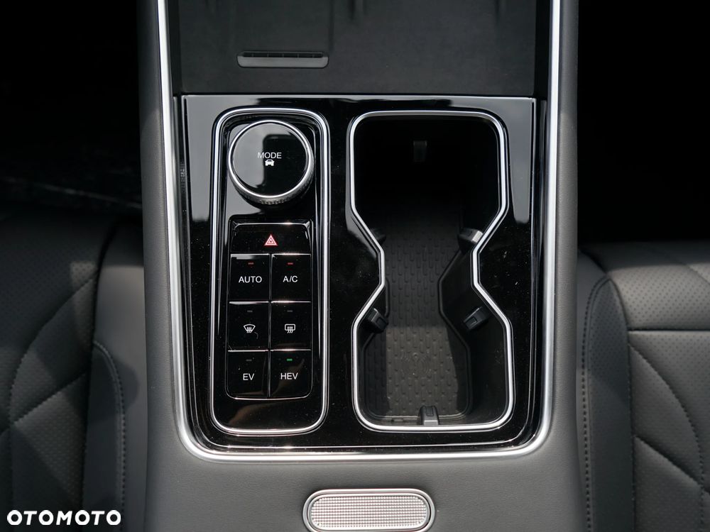 Chery Tiggo 9 1.5 T-GDI Super Hybrid Prestige 3DHT - 25