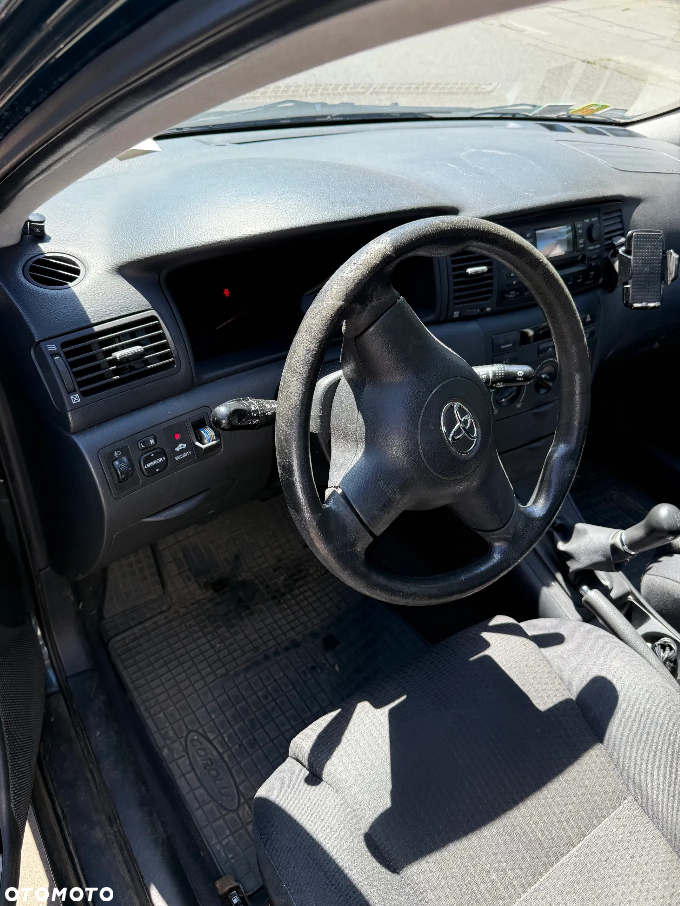 Toyota Corolla - 8