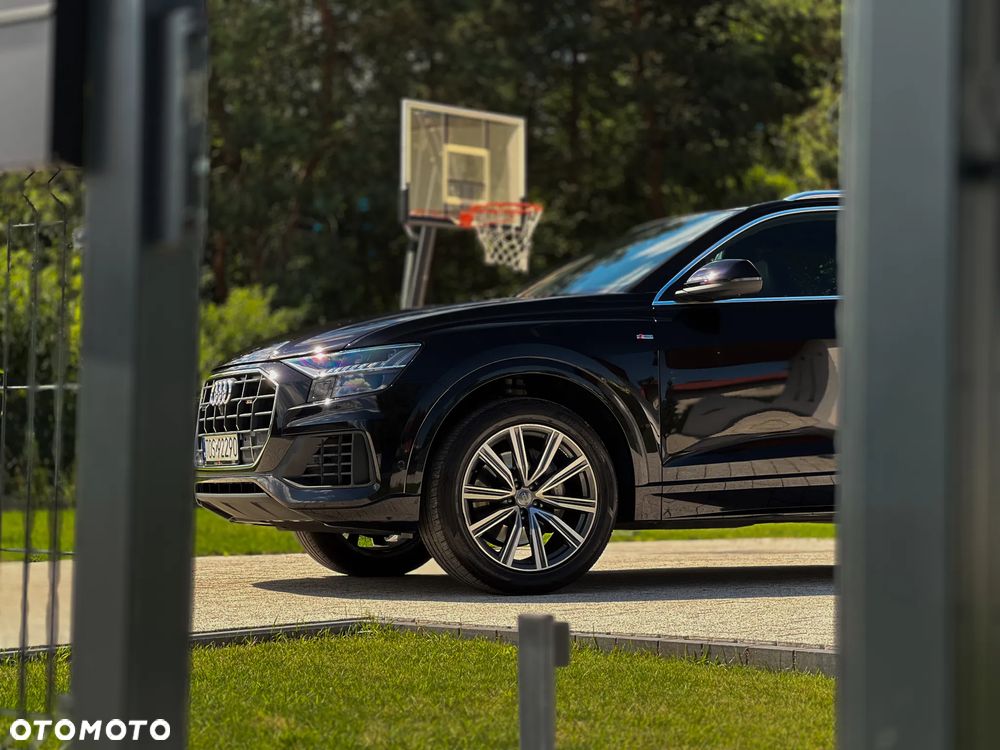 Audi Q8 - 11