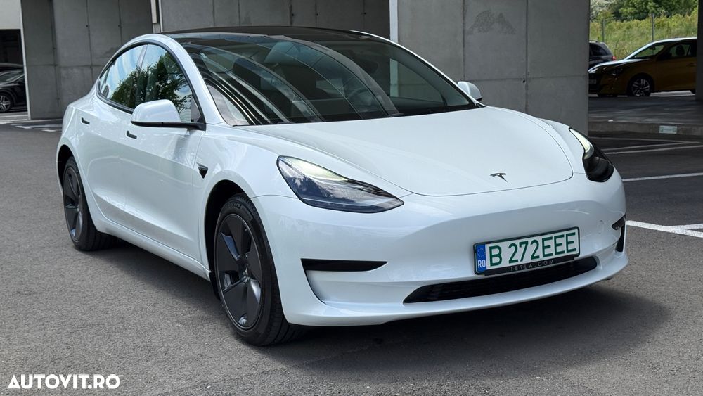 Tesla Model 3 RWD - 2