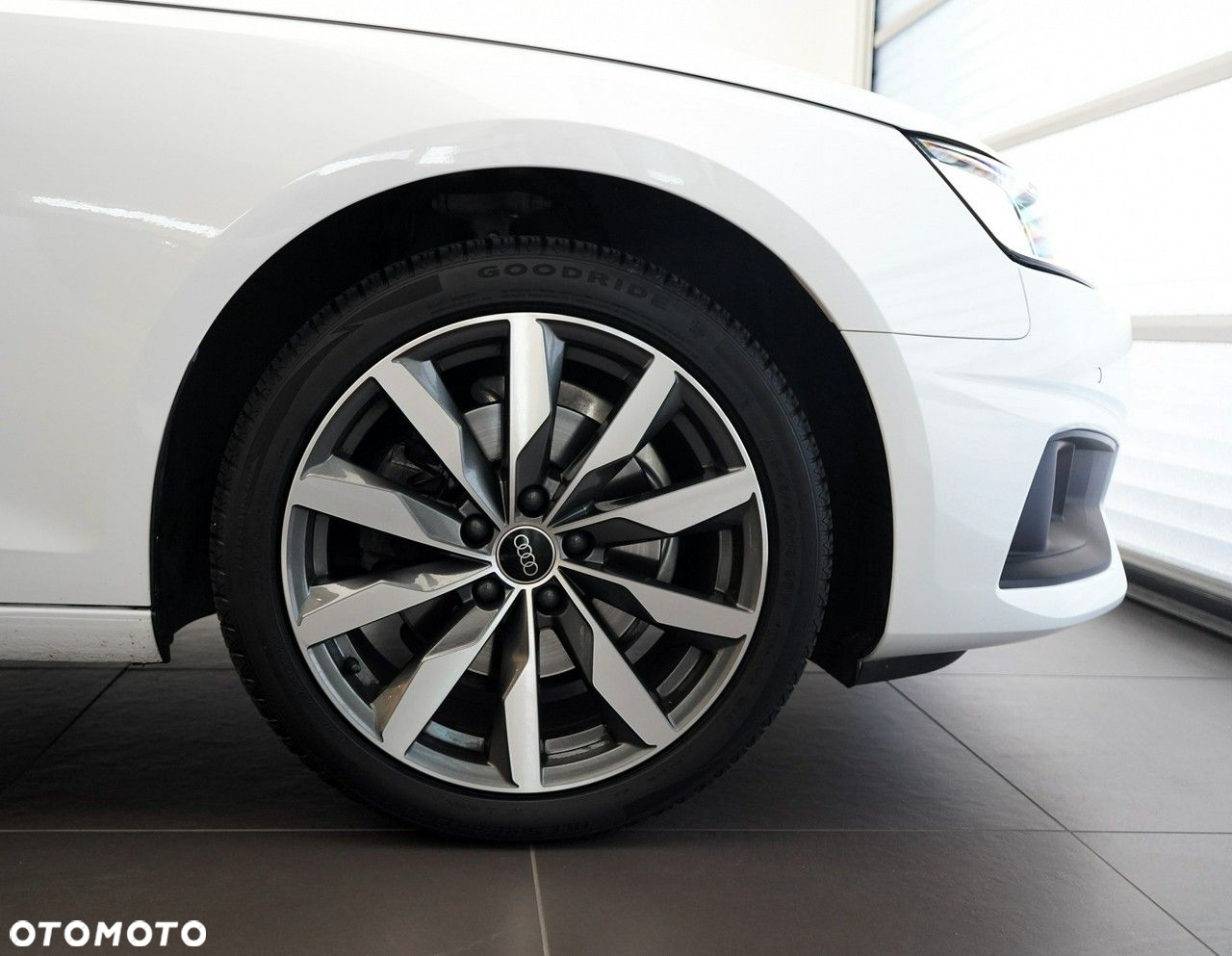 Audi A4 - 11