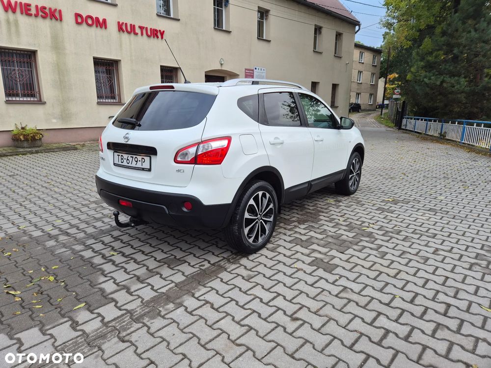 Nissan Qashqai 1.6 dCi TEKNA+ - 4