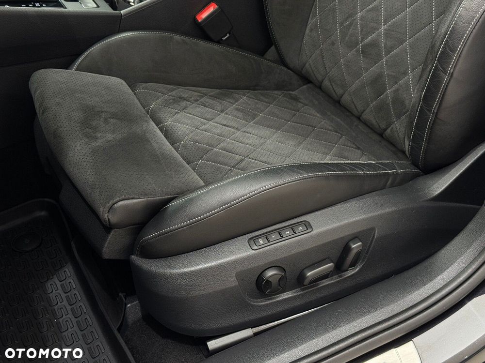Skoda Superb 2.0 TSI 4x4 Sportline DSG - 12
