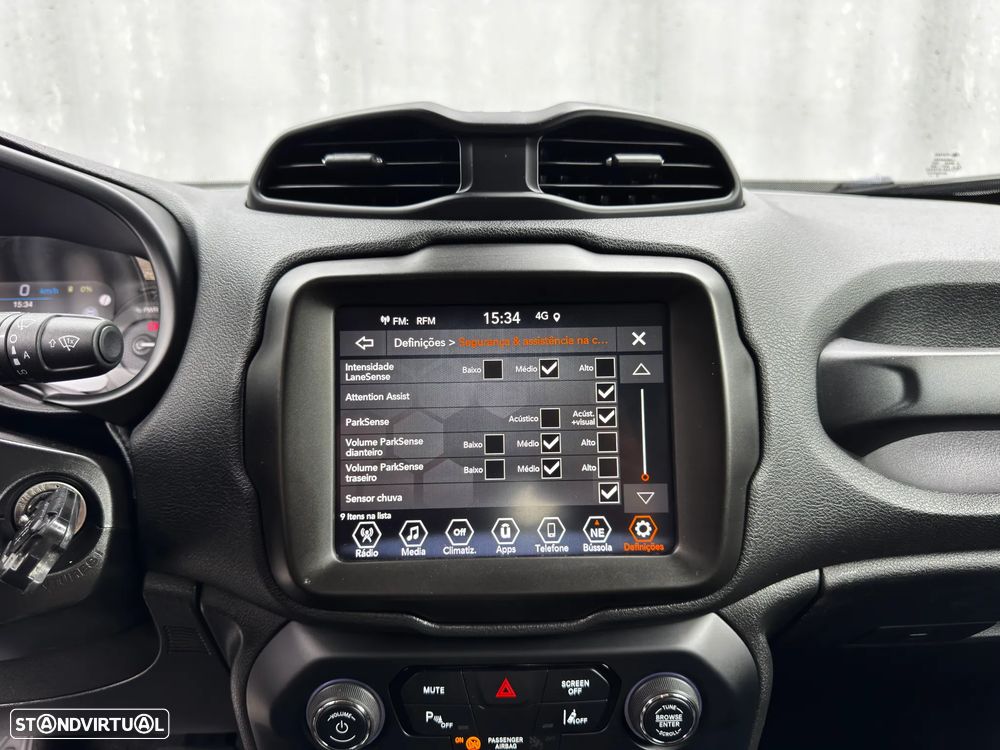 Jeep Renegade 1.3 T-GDI 4xe Auto Limited - 29