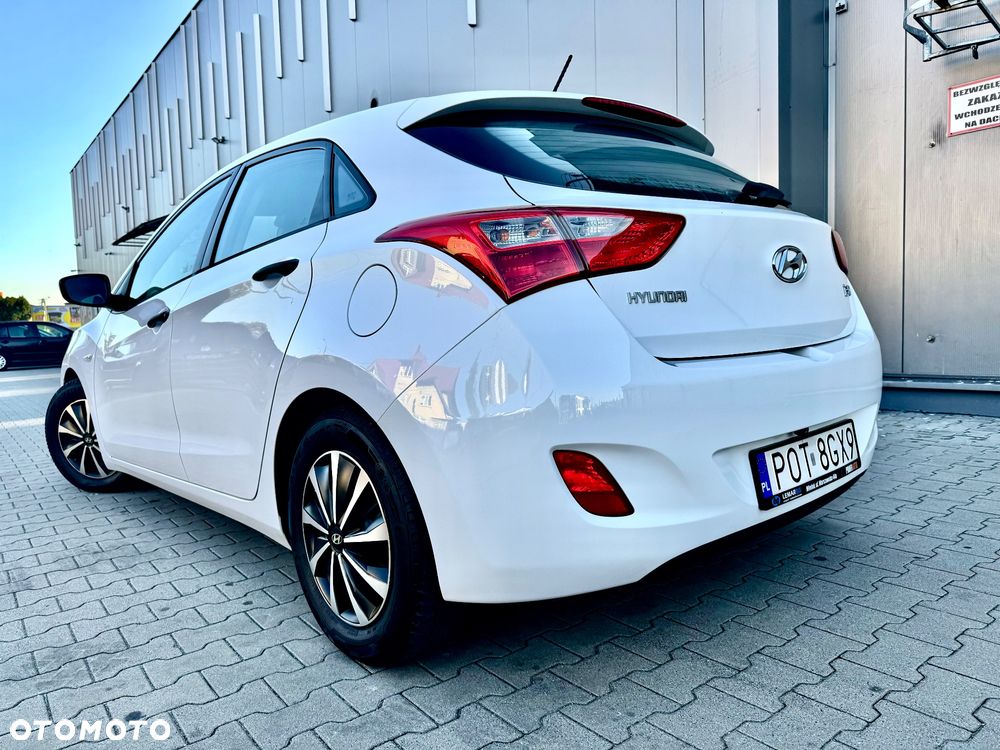 Hyundai i30 1.4 Premium - 22
