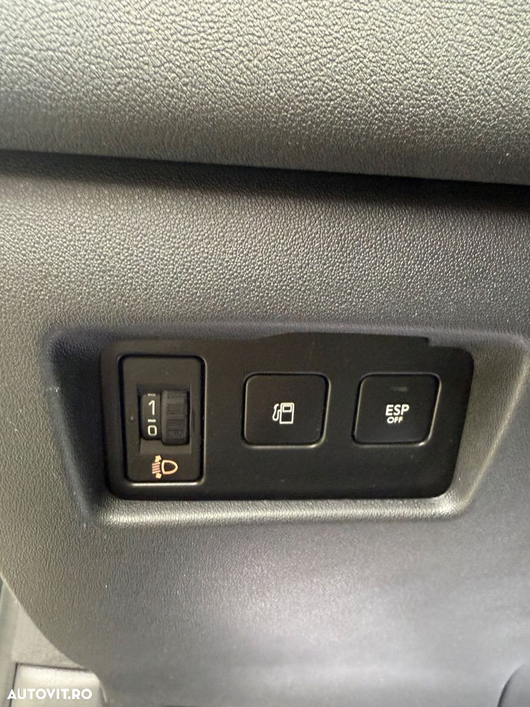 Citroën C4 1.6 HDI FAP BVM Attraction - 11