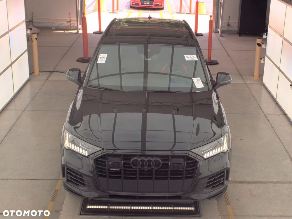 Audi Q7 55 TFSI quattro tiptronic S line - 4