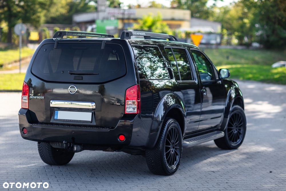 Nissan Pathfinder 2.5 dCi Premium - 11