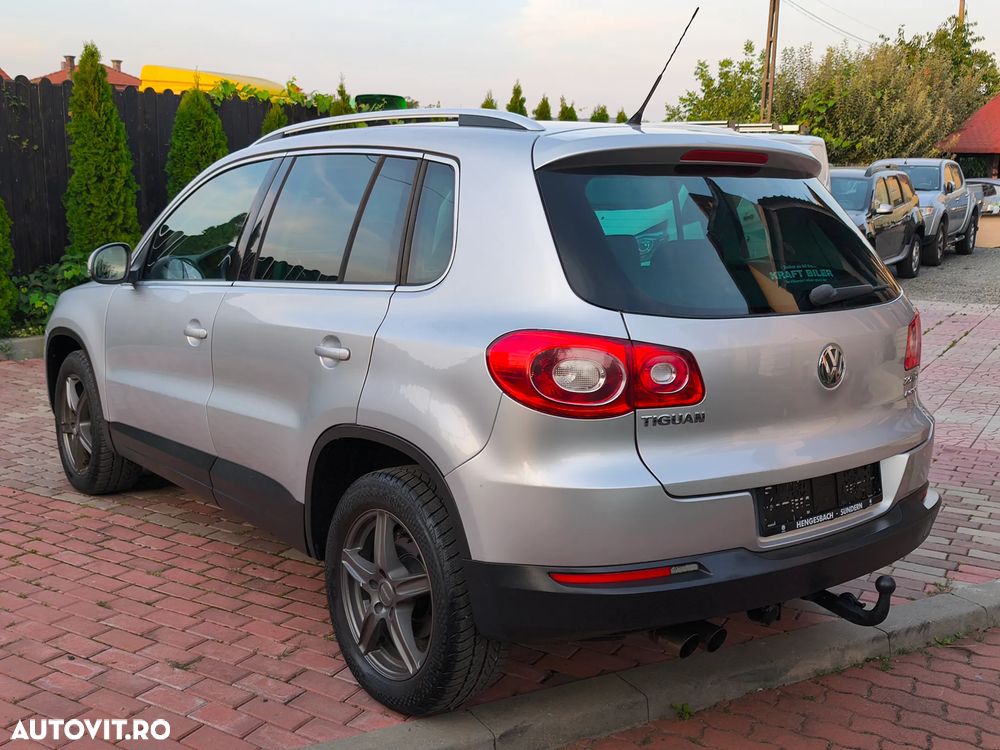 Volkswagen Tiguan 2.0 TDI DPF 4Motion BlueMotion Technology Sport & Style - 17