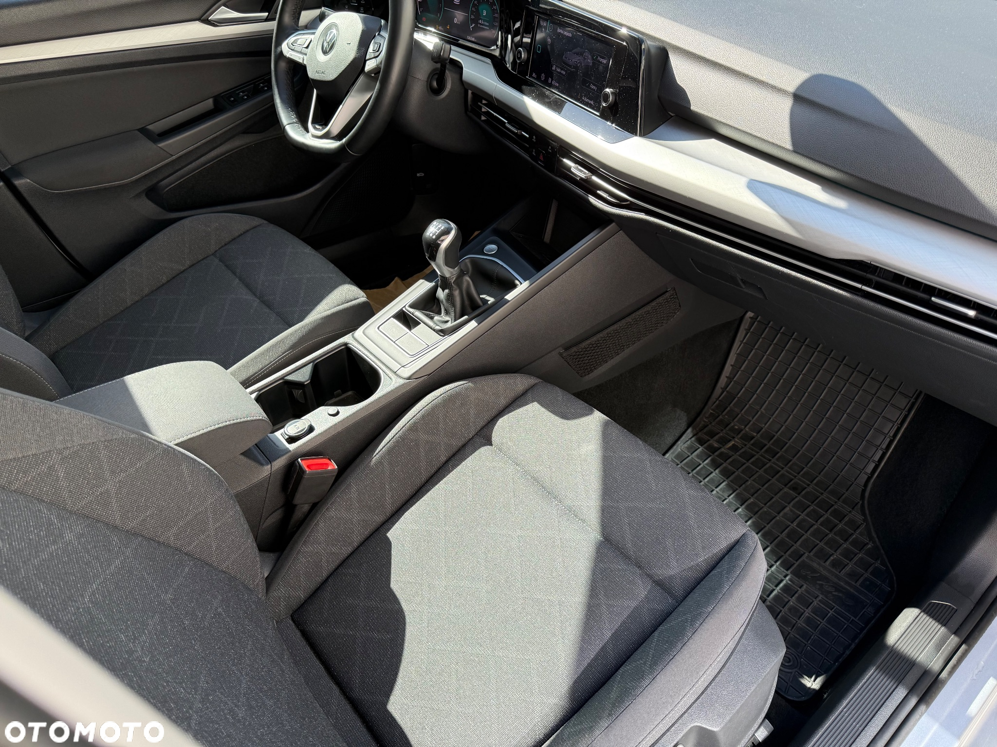 Volkswagen Golf VIII 1.5 TSI EVO Life - 13