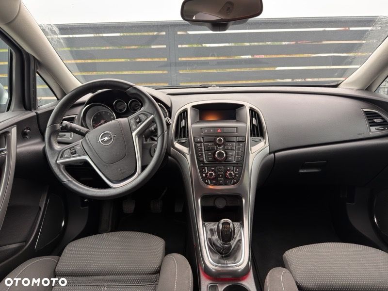Opel Astra 1.4 Turbo Innovation - 14