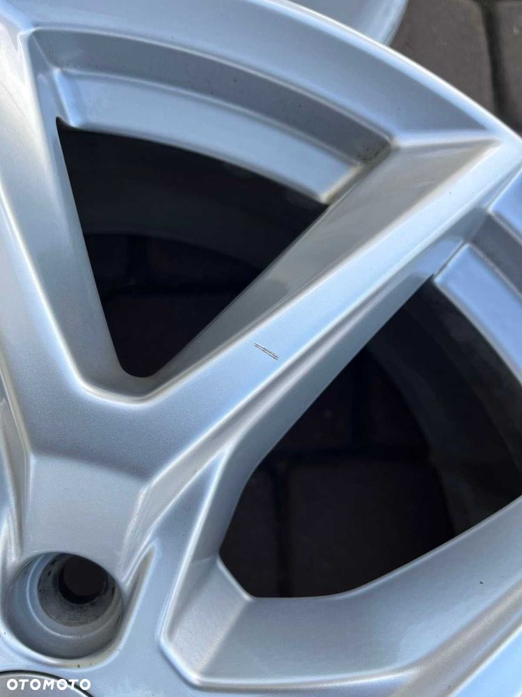 Oryginalne alufelgi Volvo 5x108 18 cali XC60 XC40 V90 - 9