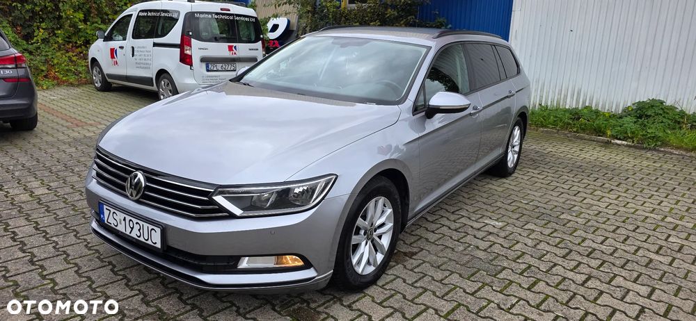 Volkswagen Passat 1.6 TDI BMT Trendline - 1