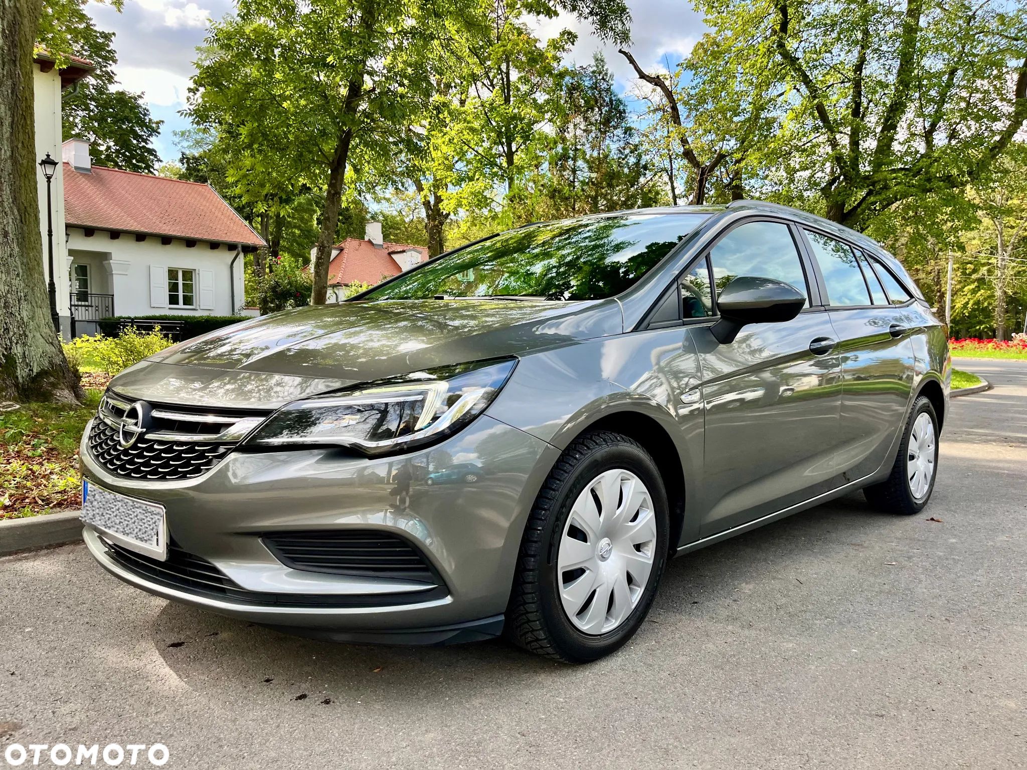 Opel Astra V 1.6 CDTI Enjoy - 1