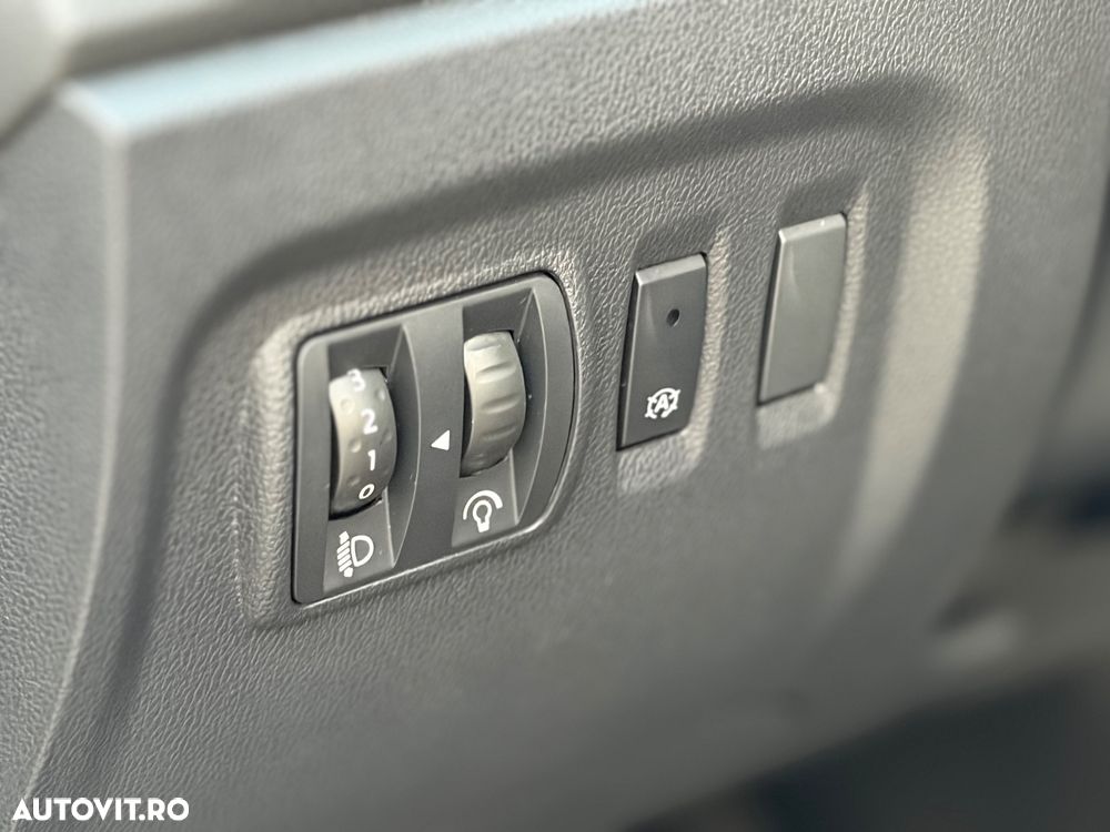 Renault Captur ENERGY TCe 120 EDC Intens - 10