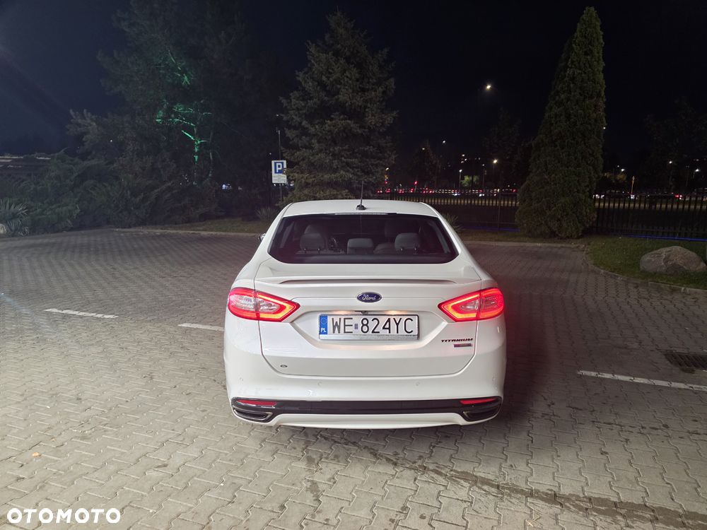 Ford Fusion 2.0 EcoBoost Titanium - 5