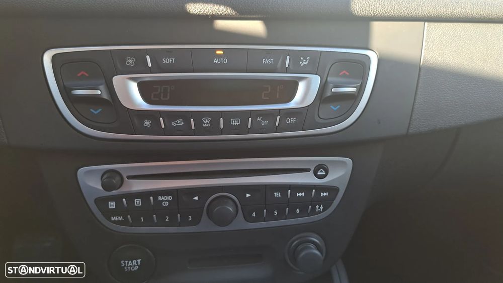 Renault Mégane Sport Tourer 1.5 dCi Dynamique S - 11