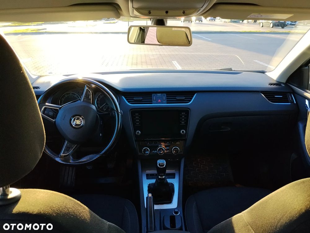 Skoda Octavia 1.4 TSI Ambition - 13