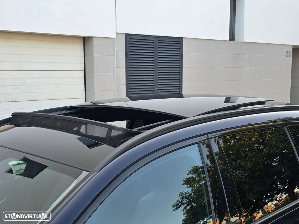 Mercedes-Benz E 300 de 9G-TRONIC Night Edition - 31