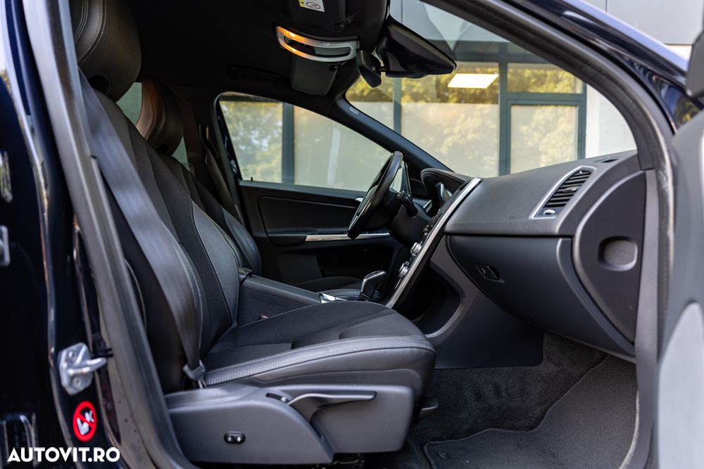 Volvo XC 60 D4 AWD Geartronic Summum - 18