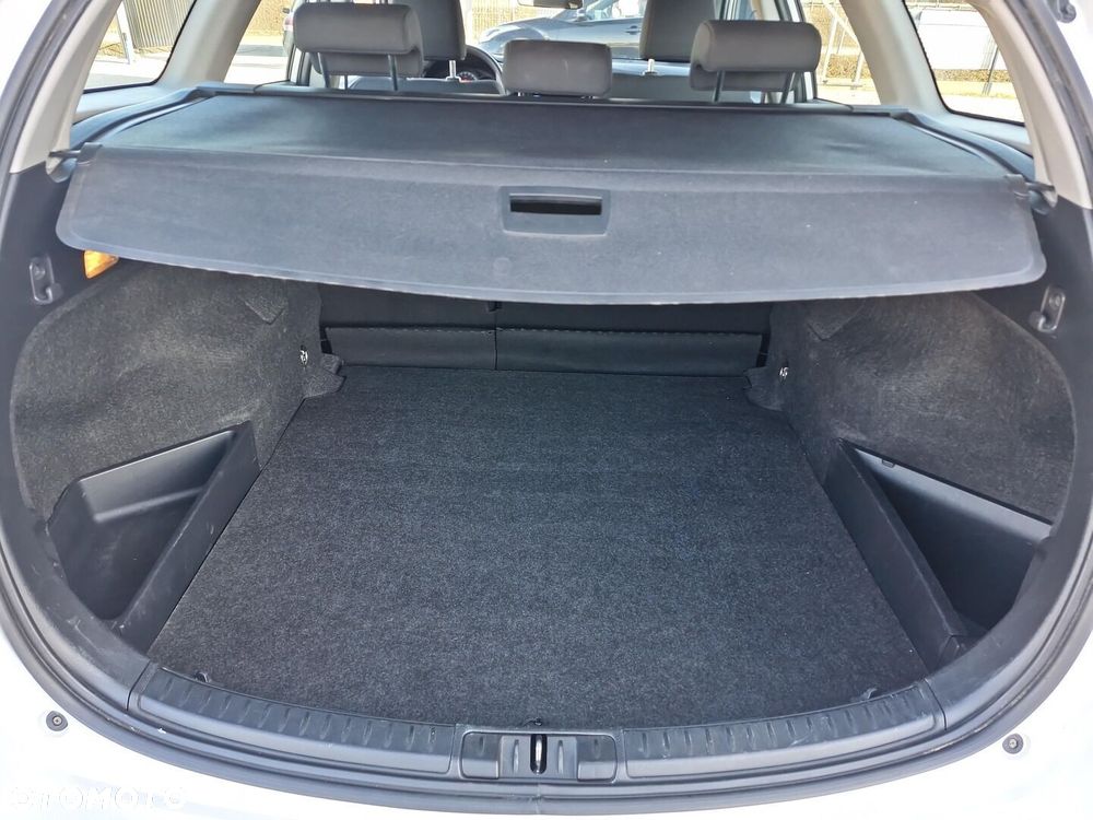 Toyota Auris - 13
