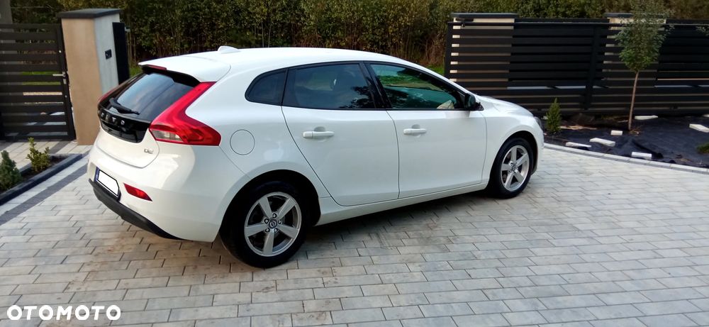 Volvo V40 - 13
