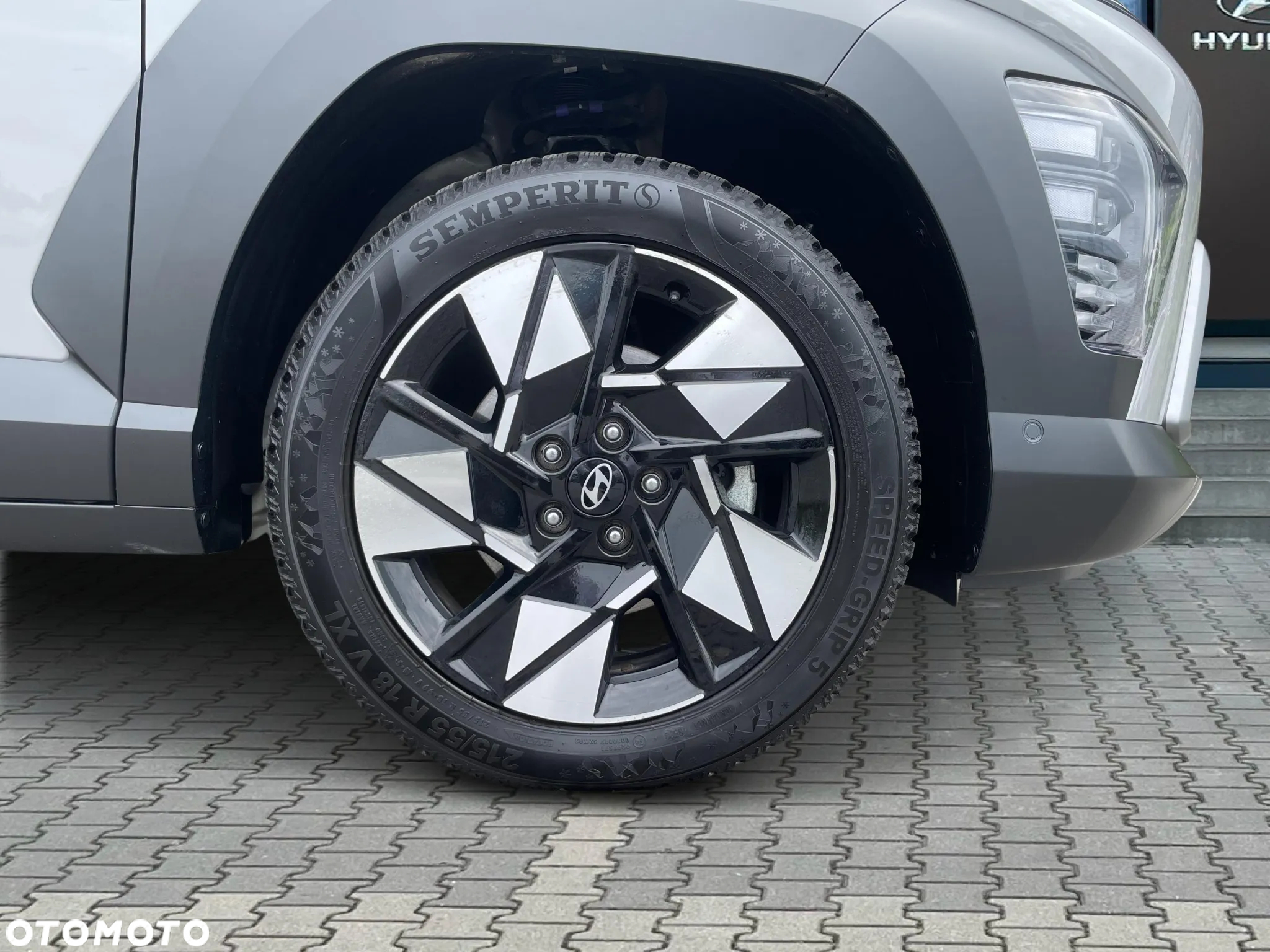 Hyundai Kona 1.6 GDI Hybrid Executive DCT - 18