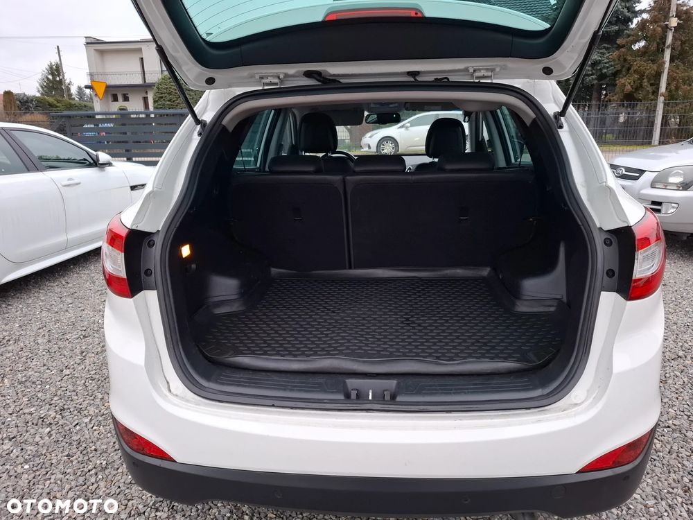 Hyundai ix35 2.0 2WD Automatik Trend - 26