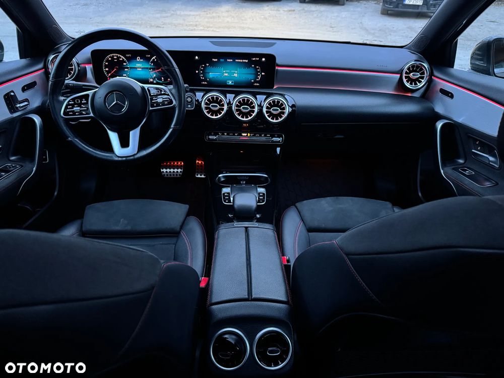 Mercedes-Benz Klasa A 220 4Matic 7G-DCT AMG Line - 20