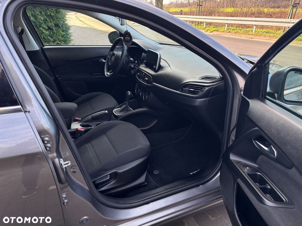 Fiat Tipo 1.6 MultiJet DCT Easy - 13