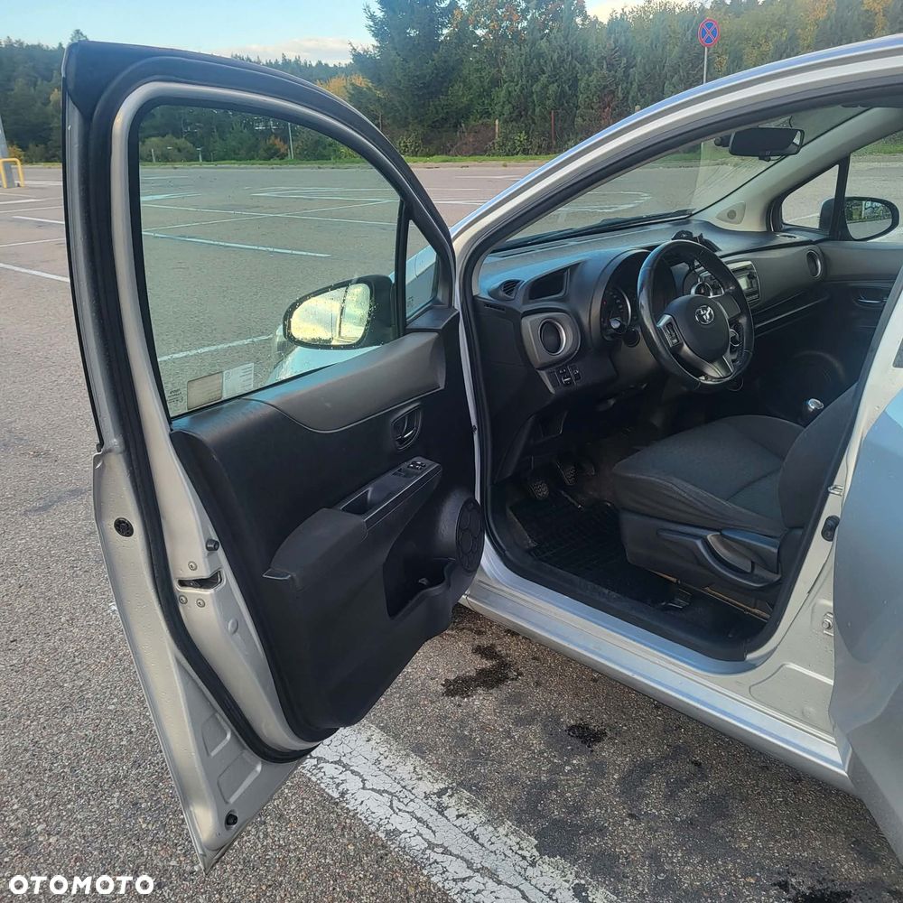 Toyota Yaris - 3