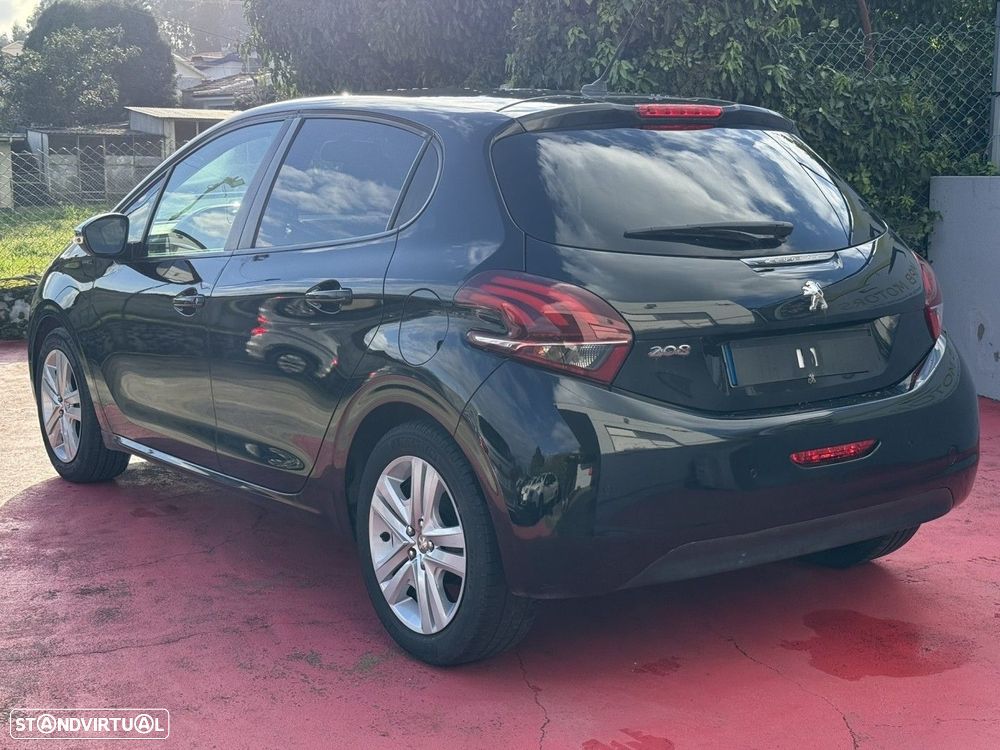 Peugeot 208 PureTech 82 Start & Stop Style - 4