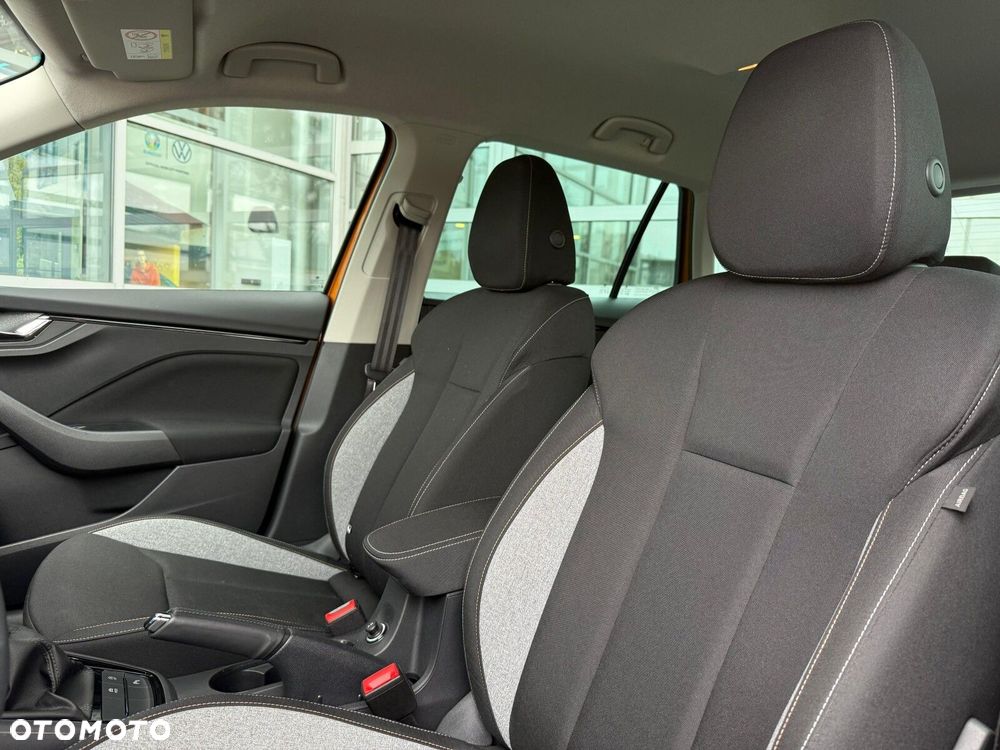 Skoda Kamiq 1.0 TSI Selection DSG - 12