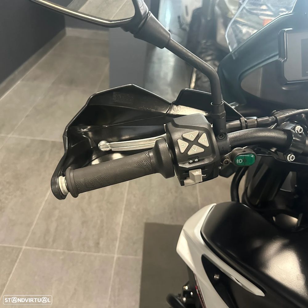 KTM 790 Adventure S - 10