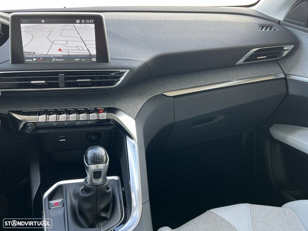 Peugeot 3008 1.5 BlueHDi Allure Baixo Consumo - 18