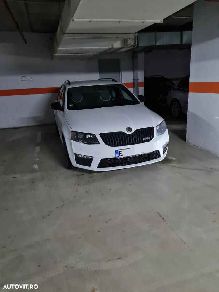 Skoda Octavia 2.0 TDI RS - 7