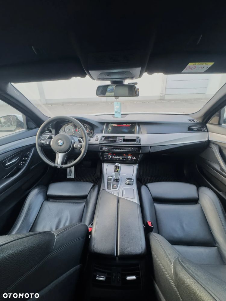 BMW Seria 5 520d xDrive - 19