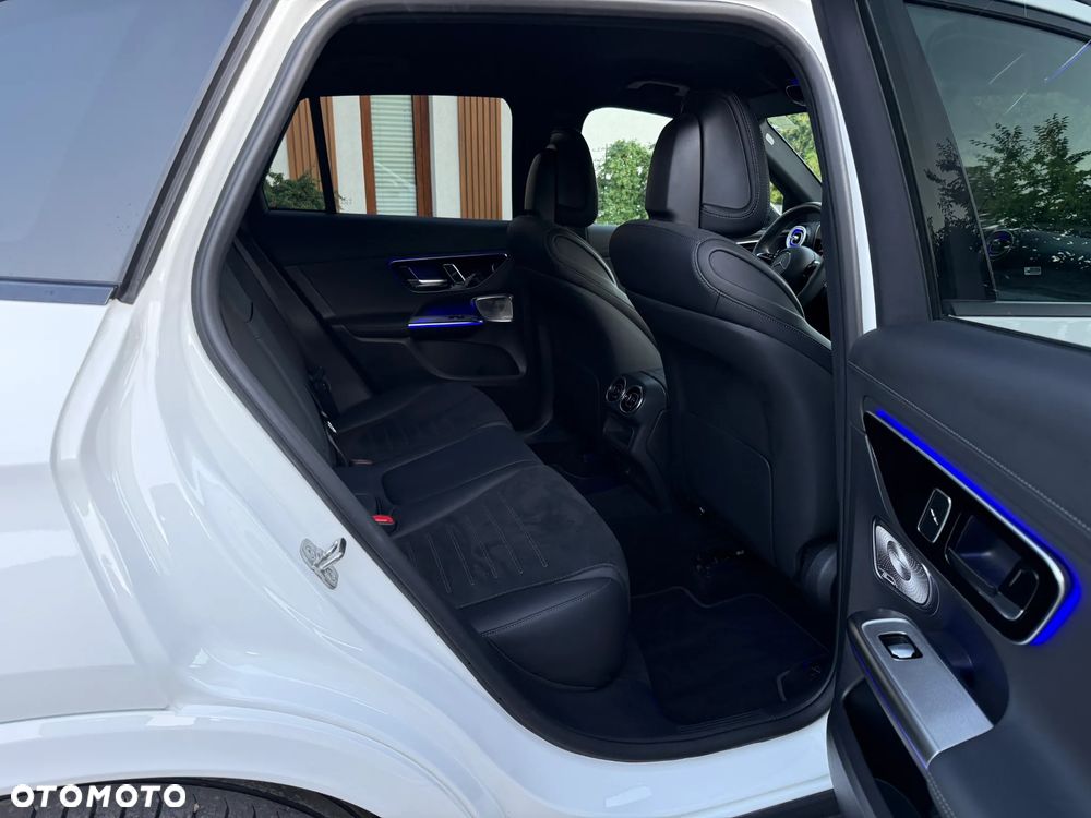 Mercedes-Benz GLC 220 d mHEV 4-Matic AMG Line - 14