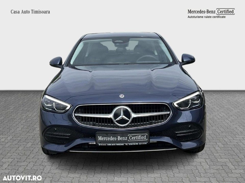 Mercedes-Benz C - 8