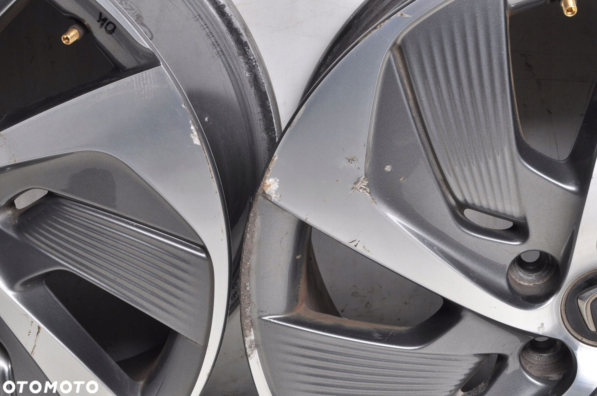 CITROEN C4 GRAND PICASSO FELGI ALUMINIOWE R18 7.5J 5X108 ET54 9677090577 - 6
