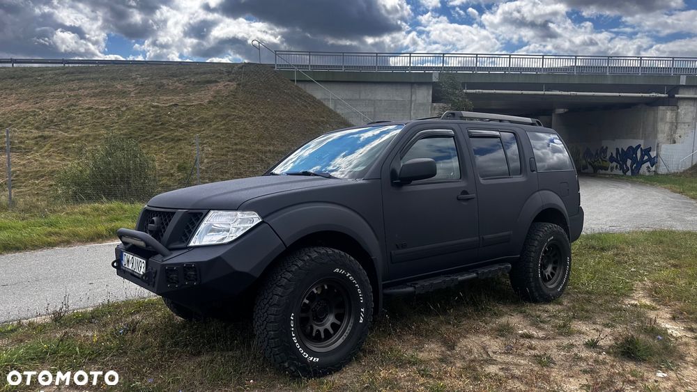 Nissan Pathfinder - 6