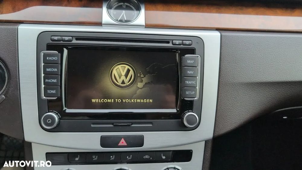 Volkswagen Passat 2.0 TDI DPF DSG 4Motion Highline - 15
